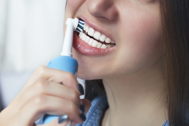 corretta pulizia dei denti